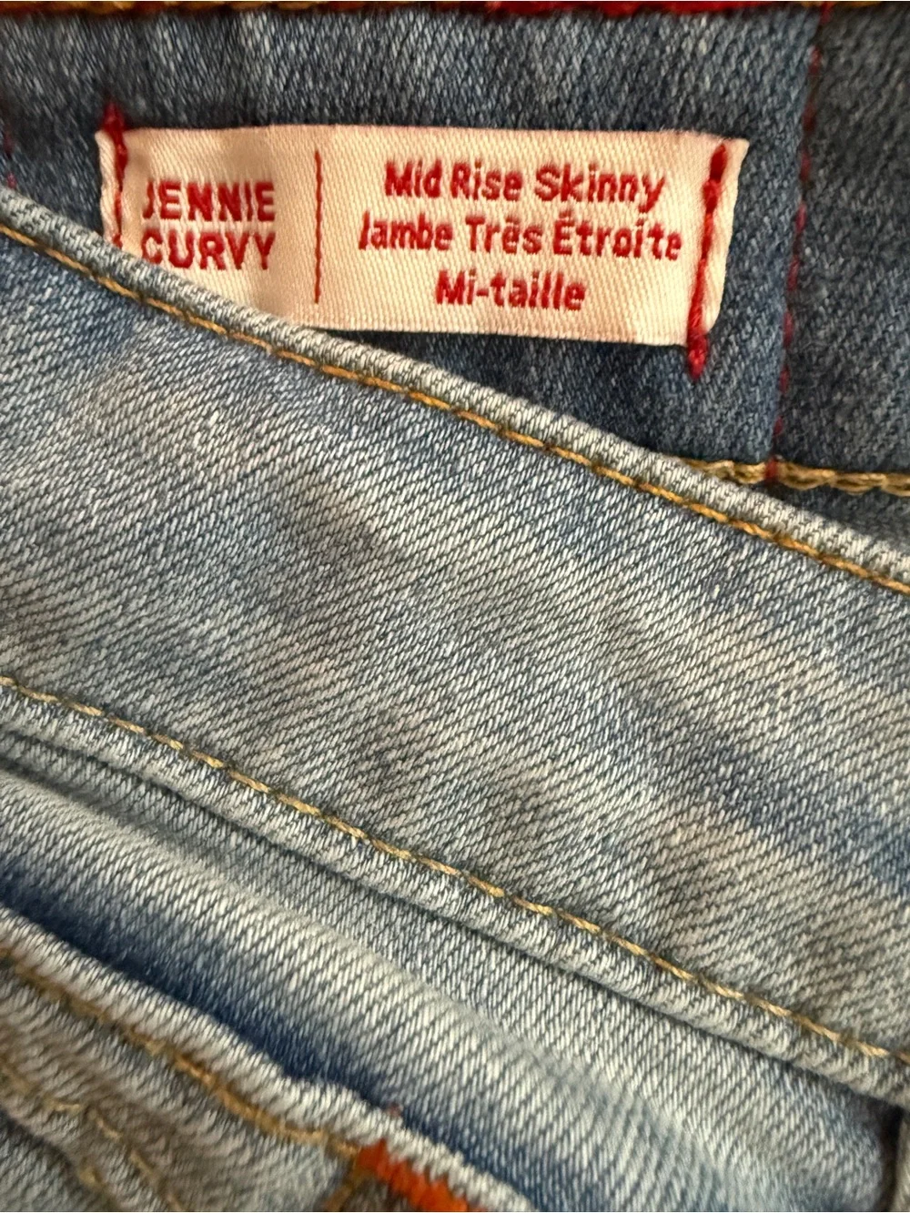 True Religion Jennie Curvy Mid-Rise Skinny Super Soft Sz 30” | GUC